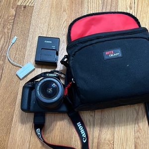 Canon Eos Rebel T3 Camera